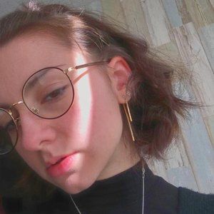 Meet your Posher, Elanne